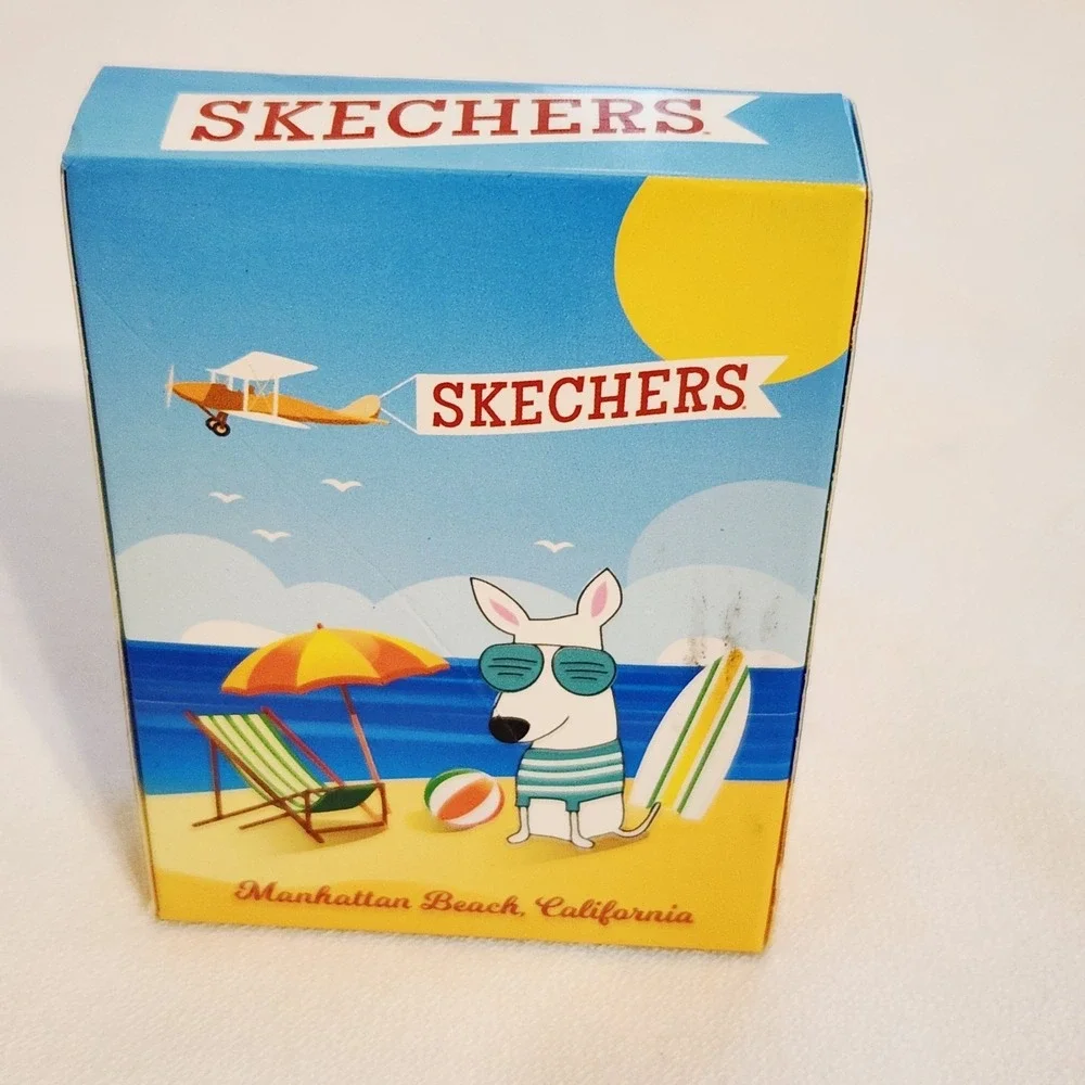 Skechers Playing Cards Manhattan Beach Surf Dog Standard Size w 1 Joker